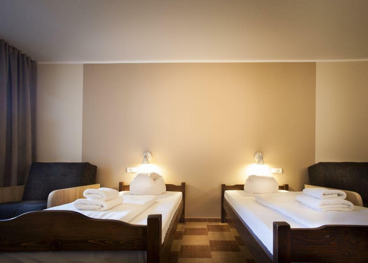 Hotel Las Piechowice ภายนอก รูปภาพ