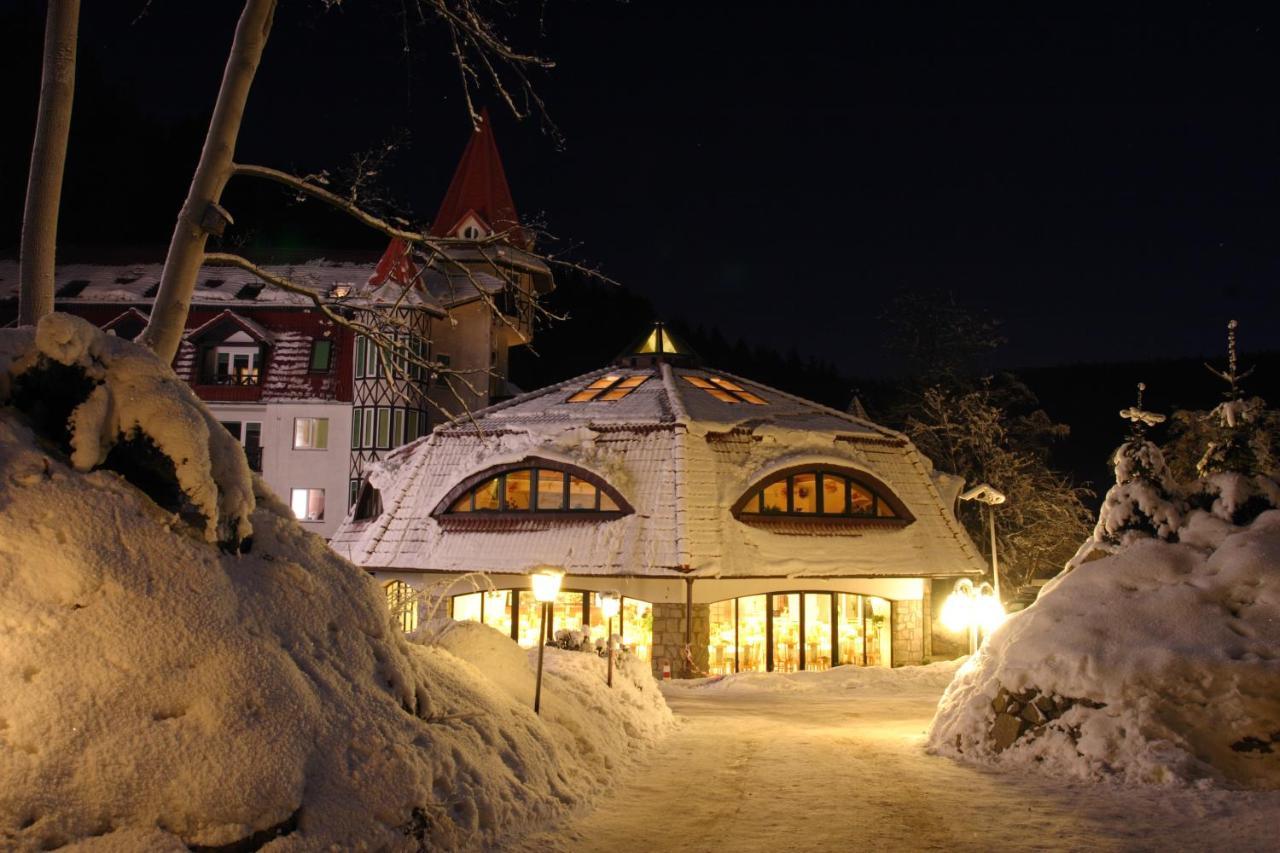 Hotel Las Piechowice ภายนอก รูปภาพ